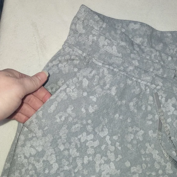 Lululemon Ready to Rulu Jogger Crop Pants Size‎ 10 Grey Spritz Jacquard - Picture 6 of 11